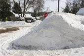 Safety Information About Snow Piles 